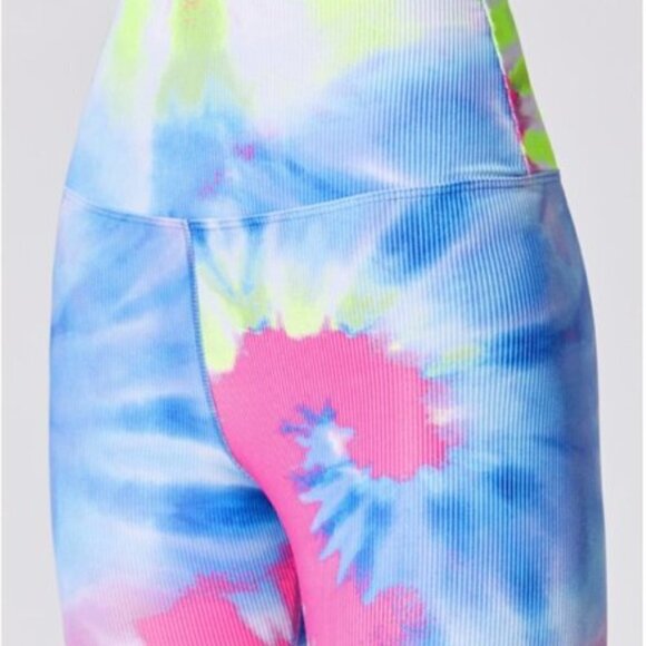 Beach Riot Tie Dye Matching workout set - Picture 3 of 3